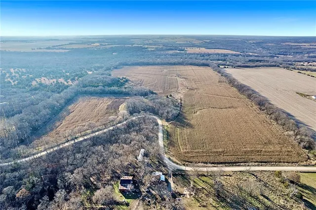 $1,500,000 | 548 Kingman Road, Quenemo, KS 66528