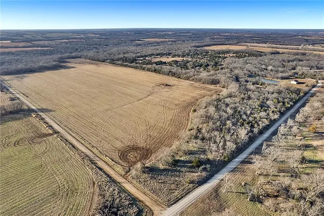 $1,500,000 | 548 Kingman Road, Quenemo, KS 66528