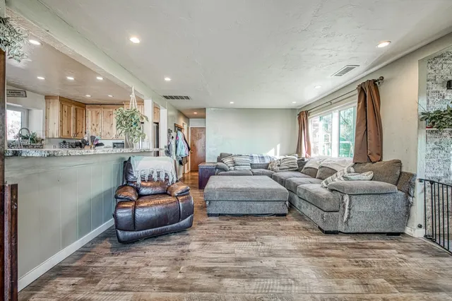 $439,000 | 37978 Auberry Road, Auberry, CA 93602