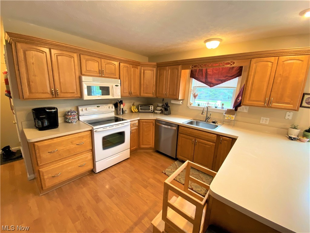 405 Rabbit Run Lane Wellington, OH 44090 - Photo 17 of 35 Gallery Image 17