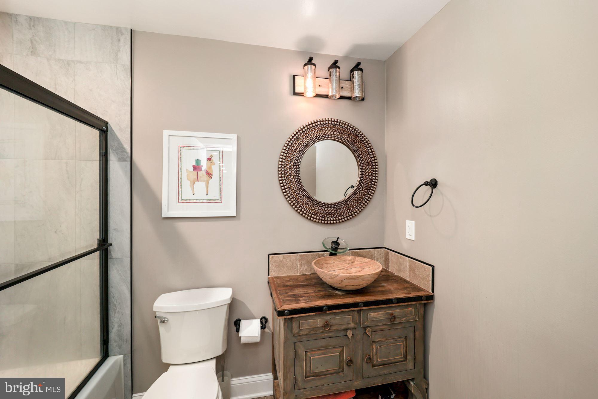 8100 Pinehurst Harbour Way Pasadena, MD 21122 - Photo 68 of 70 Full Bath