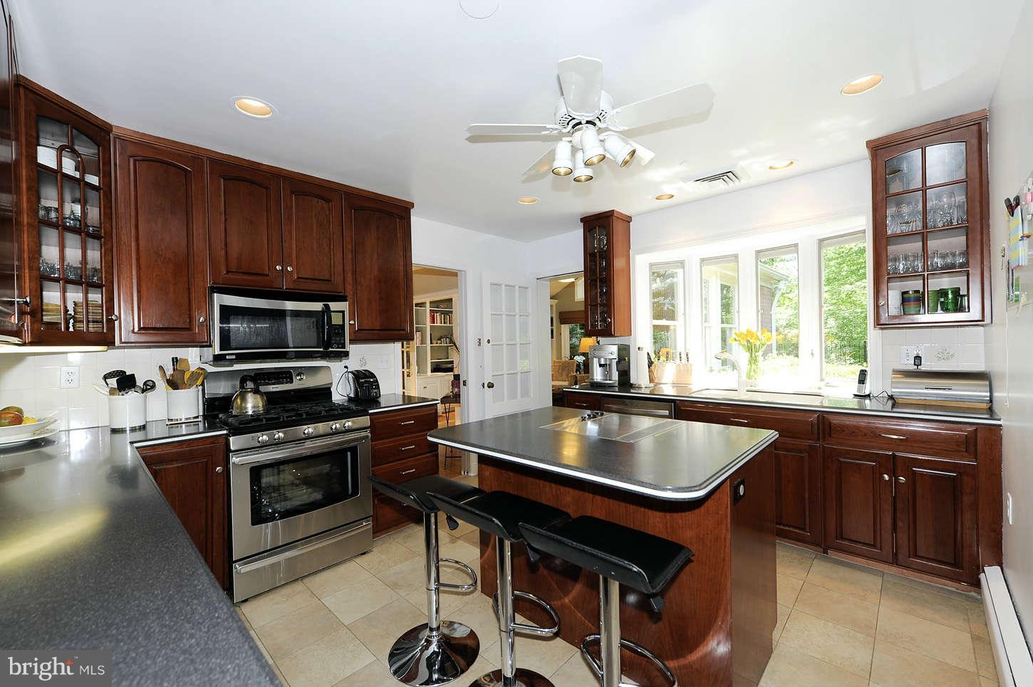 5506 Jordan Road Bethesda, MD 20816 - Photo 11 of 30 Kitchen