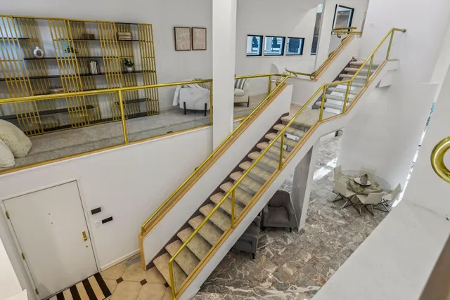 $14,995 | 4637 East Lake Harriet Parkway, Minneapolis, MN 55419