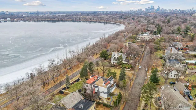 $14,995 | 4637 East Lake Harriet Parkway, Minneapolis, MN 55419