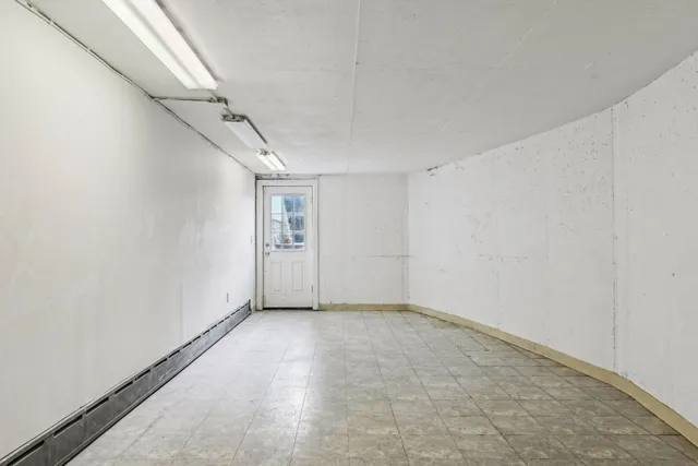 $14,995 | 4637 East Lake Harriet Parkway, Minneapolis, MN 55419