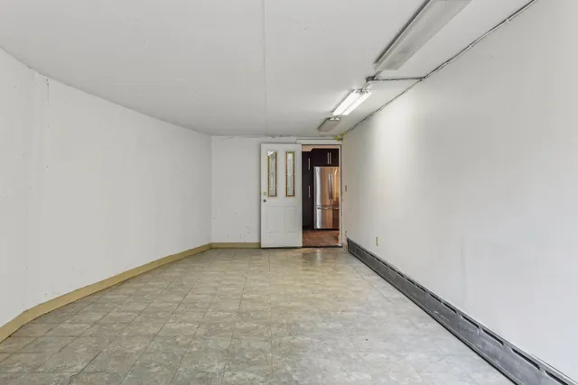 $14,995 | 4637 East Lake Harriet Parkway, Minneapolis, MN 55419