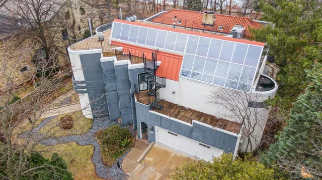 $14,995 | 4637 East Lake Harriet Parkway, Minneapolis, MN 55419