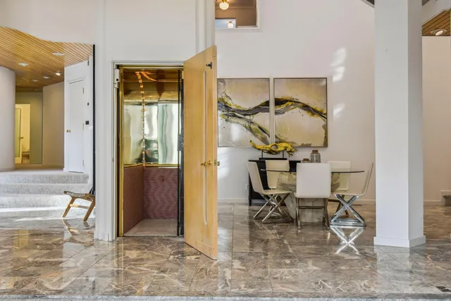 $14,995 | 4637 East Lake Harriet Parkway, Minneapolis, MN 55419