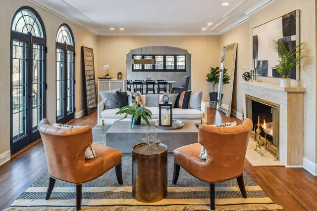 $14,995 | 4637 East Lake Harriet Parkway, Minneapolis, MN 55419