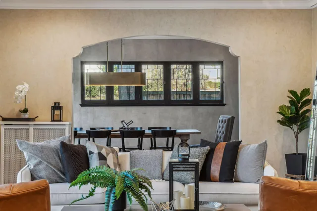 $14,995 | 4637 East Lake Harriet Parkway, Minneapolis, MN 55419