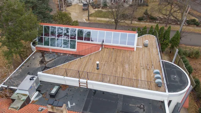 $14,995 | 4637 East Lake Harriet Parkway, Minneapolis, MN 55419