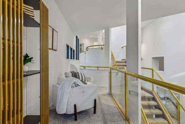 $14,995 | 4637 East Lake Harriet Parkway, Minneapolis, MN 55419