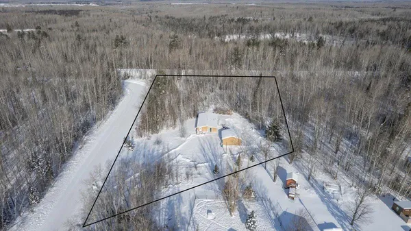 $235,000 | 4390 South Kellogg Road, South Range, WI 54874