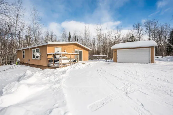 $235,000 | 4390 South Kellogg Road, South Range, WI 54874