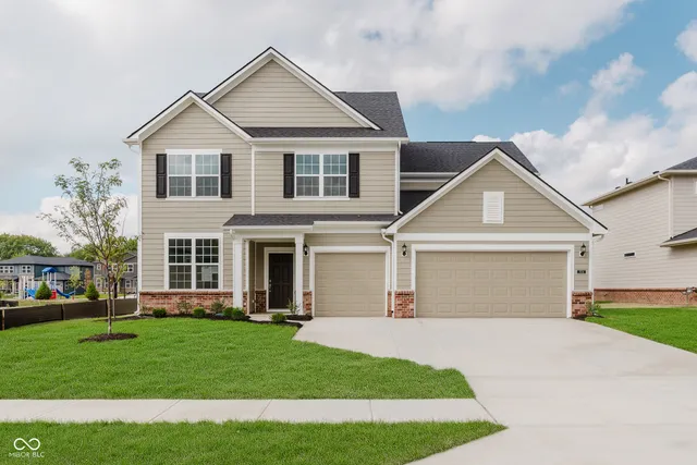 $499,900 | 7254 Barrett Drive, Brownsburg, IN 46112