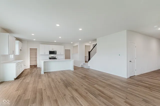 $499,900 | 7254 Barrett Drive, Brownsburg, IN 46112