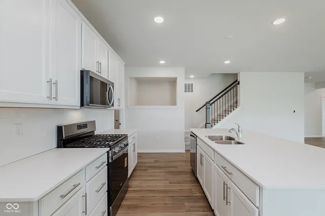 $499,900 | 7254 Barrett Drive, Brownsburg, IN 46112