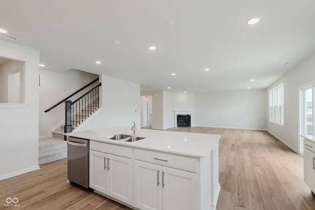 $499,900 | 7254 Barrett Drive, Brownsburg, IN 46112