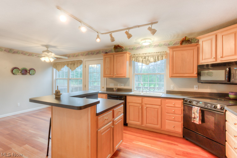 682 Timbercreek Road Northfield, OH 44067 - Photo 8 of 21 Gallery Image 8