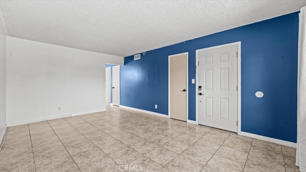 1710 Appleton Way Pomona, CA 91767 - Photo 7 of 32