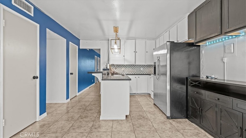 1710 Appleton Way Pomona, CA 91767 - Photo 8 of 32