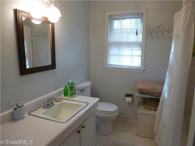 3215 Rolling Road High Point, NC 27265 - Photo 15 of 16 Bath. Hall Bath