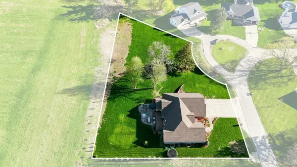 $629,900 | 918 Melody Hills, Fulton, IL 61252