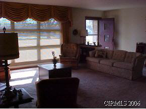 862 East Center Road Kokomo, IN 46902 - Photo 3 of 9