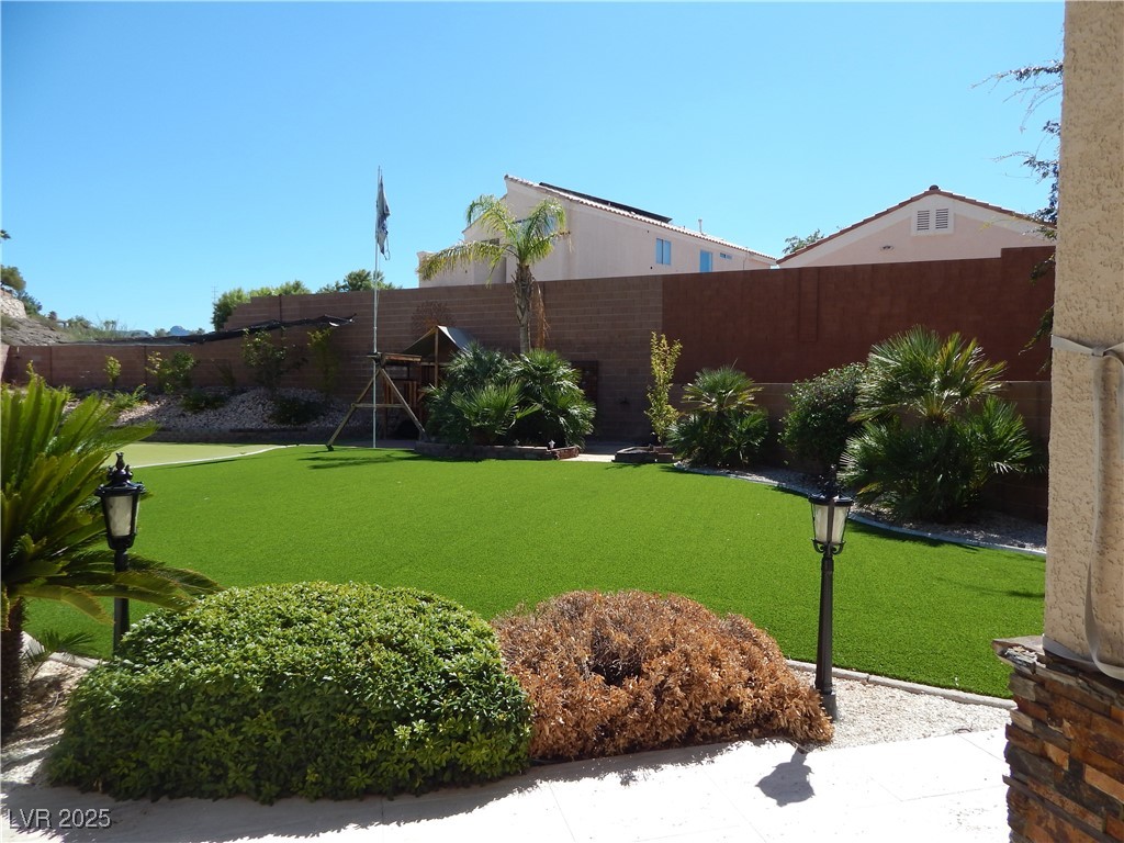 2465 Bench Reef Place Henderson, NV 89052 - Photo 29 of 34