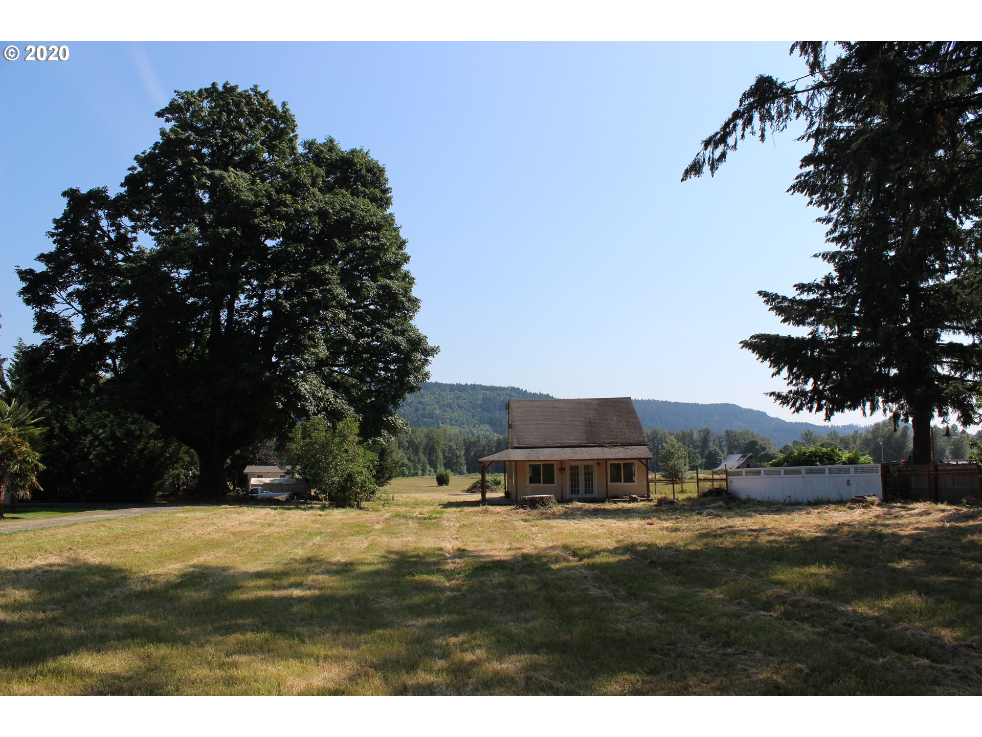 37856 M J Chase Road Springfield, OR 97478 - Photo 13 of 18
