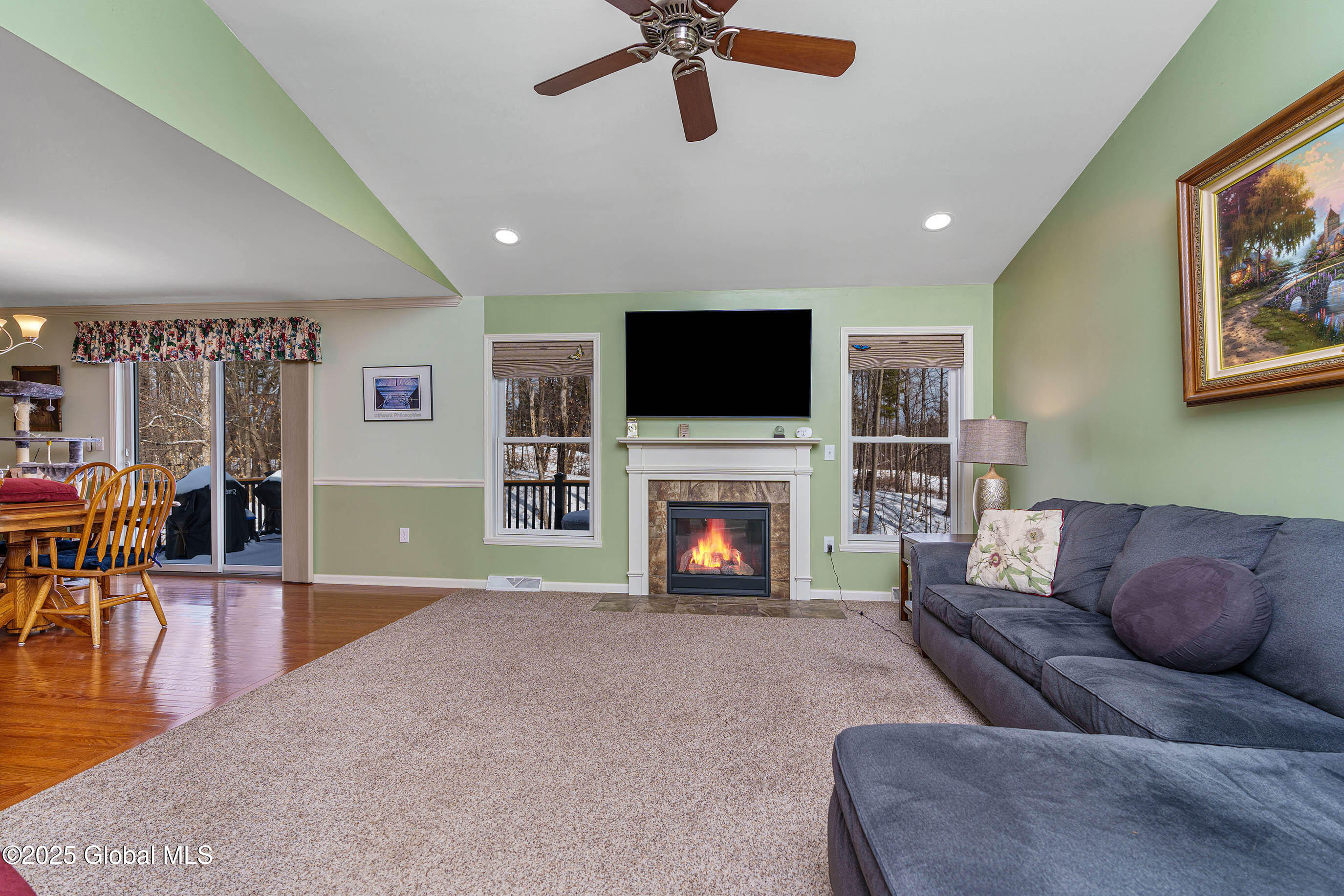 24 Trotter Road Bethlehem, NY 12158 - Photo 4 of 35 010-24-Trotter-Rd