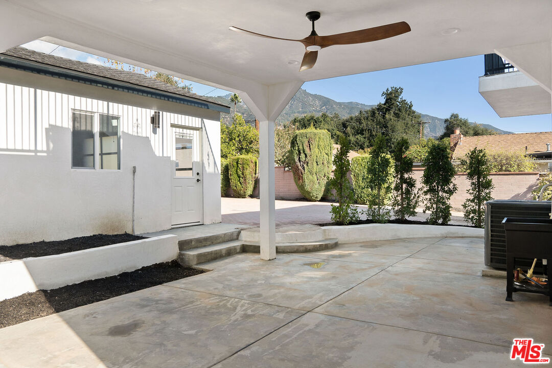 1795 Morada Place Altadena, CA 91001 - Photo 38 of 41 a view of lobby with furniture and floor to ceiling window