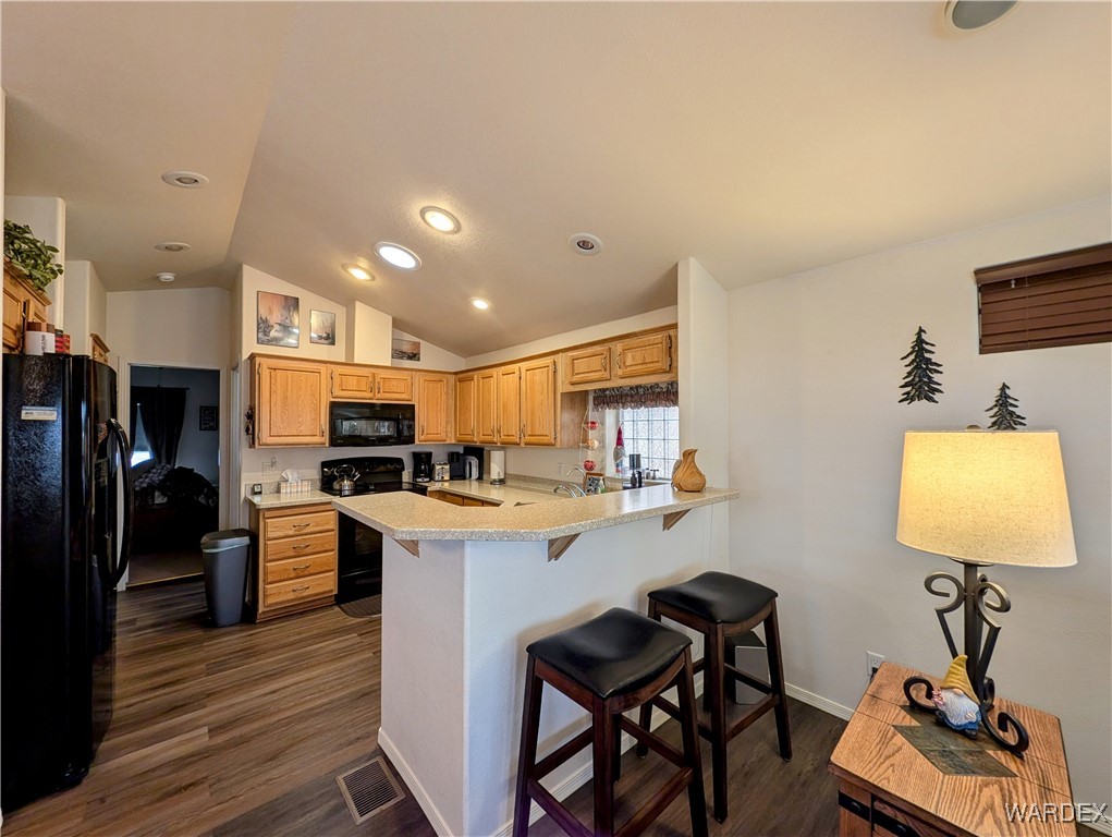 2000 Ramar Road, Unit 161 Bullhead City, AZ 86442 - Photo 15 of 46 Breakfast Bar