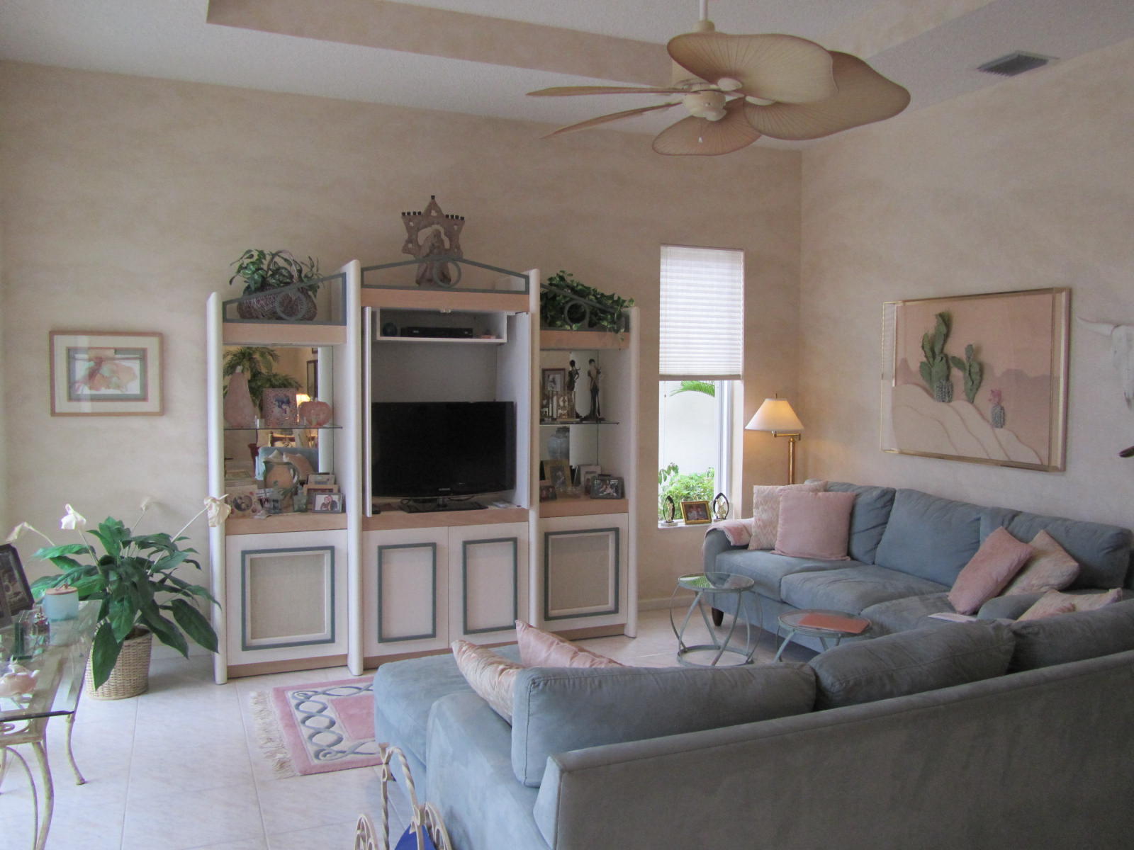 23184 Via Stel Boca Raton, FL 33433 - Photo 5 of 26 den or third bedroom
