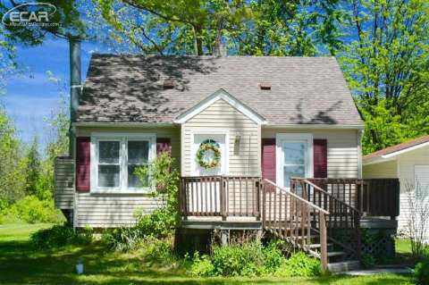 5310 Oleksyn Road Flint, MI 48504 - Photo 36 of 61 20426942-35.JPG