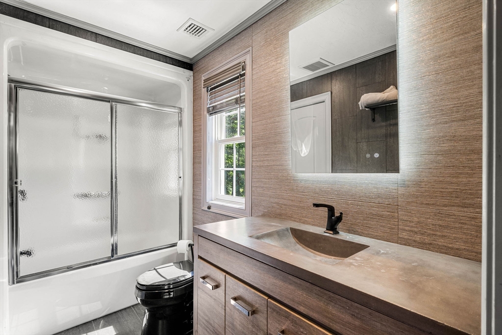 9 Grandview Road North Reading, MA 01864 - Photo 27 of 42 Gallery Image 27