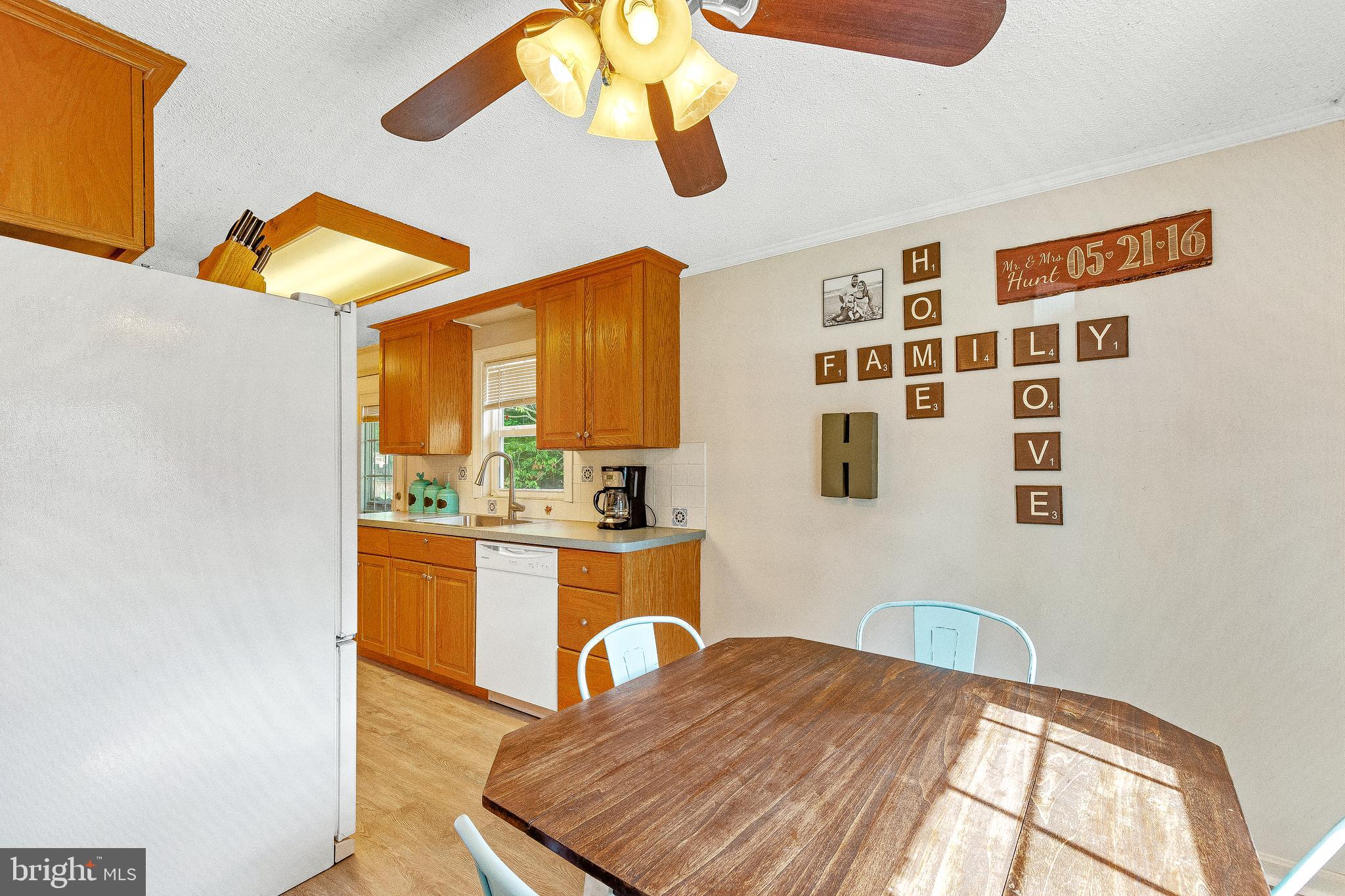 1158 Calvert Beach Road St. Leonard, MD 20685 - Photo 12 of 30 Breakfast area