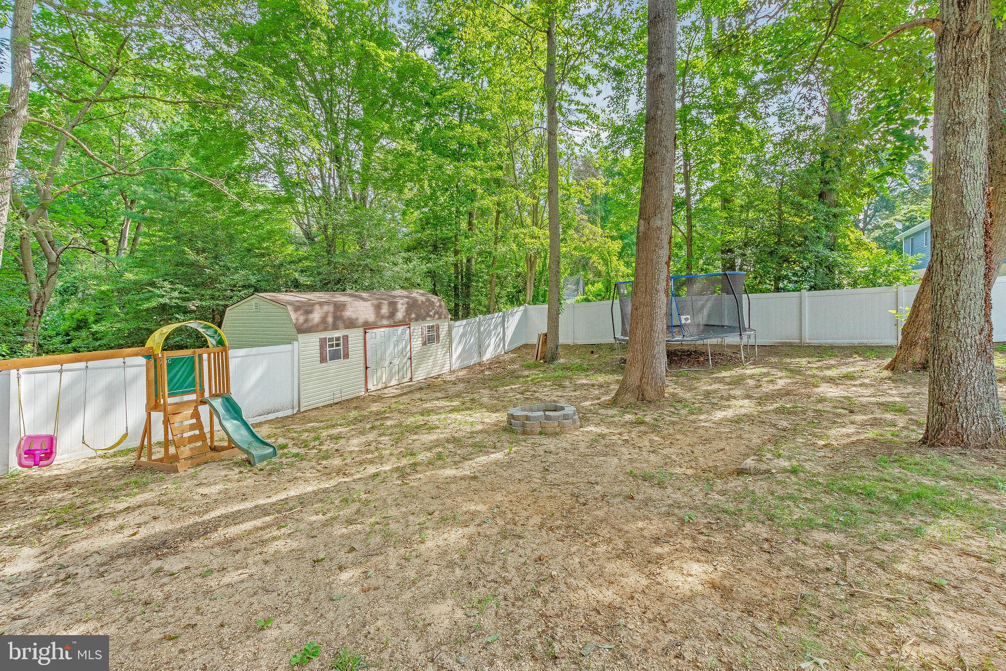 1158 Calvert Beach Road St. Leonard, MD 20685 - Photo 27 of 30 Fully fenced in