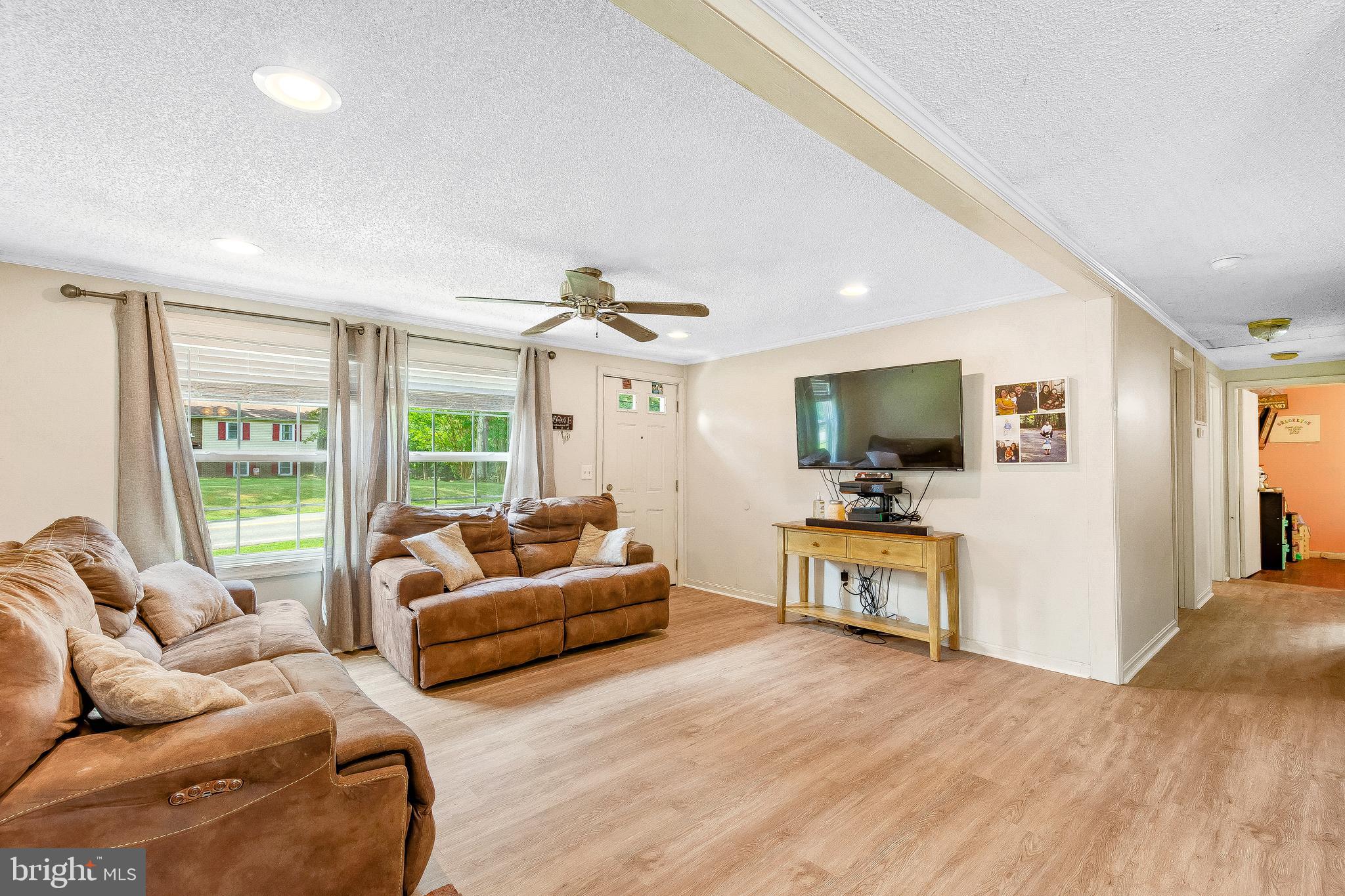 1158 Calvert Beach Road St. Leonard, MD 20685 - Photo 7 of 30 Recessed lighting