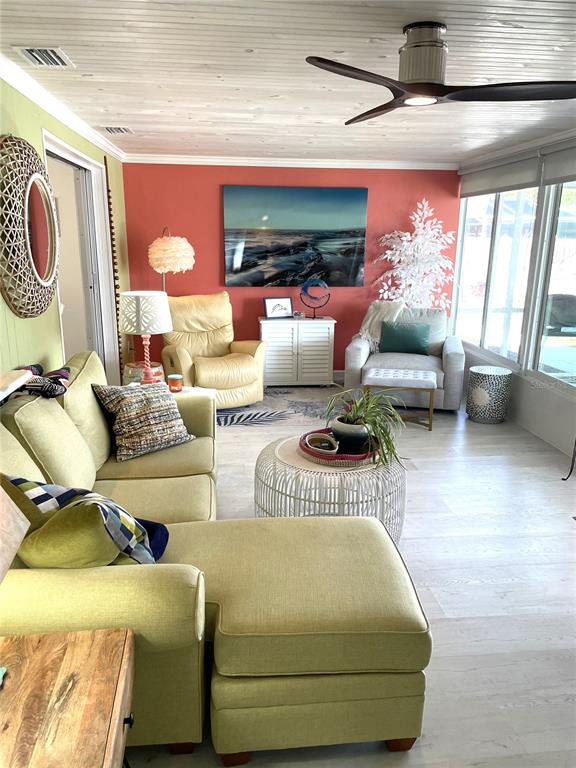 599 Carmel Road Venice, FL 34293 - Photo 11 of 28 Family Room