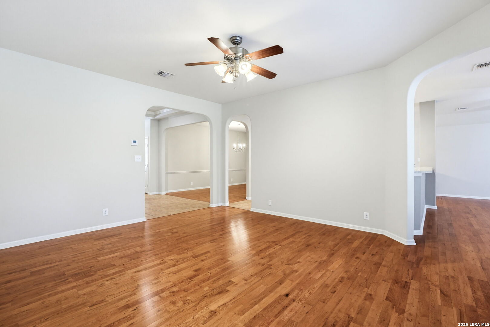 9230 Scotford Helotes, TX 78023 - Photo 8 of 32