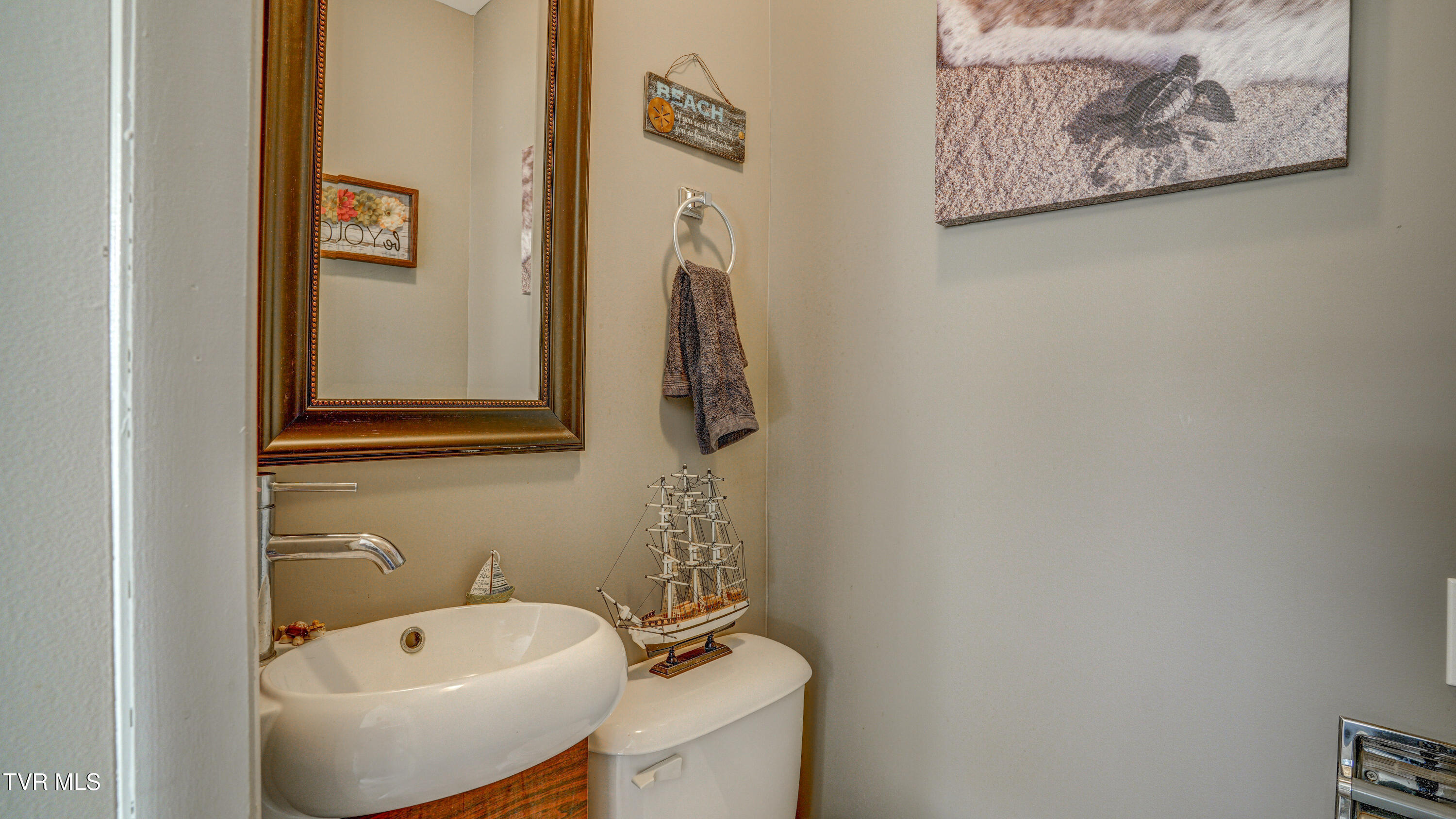 235 South Mohawk Drive Erwin, TN 37650 - Photo 36 of 50 _DSC1034_5_6_7_8