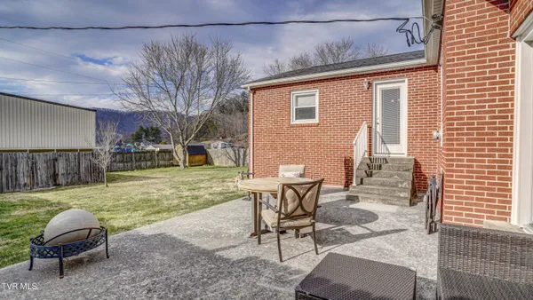 $279,900 | 235 South Mohawk Drive, Erwin, TN 37650