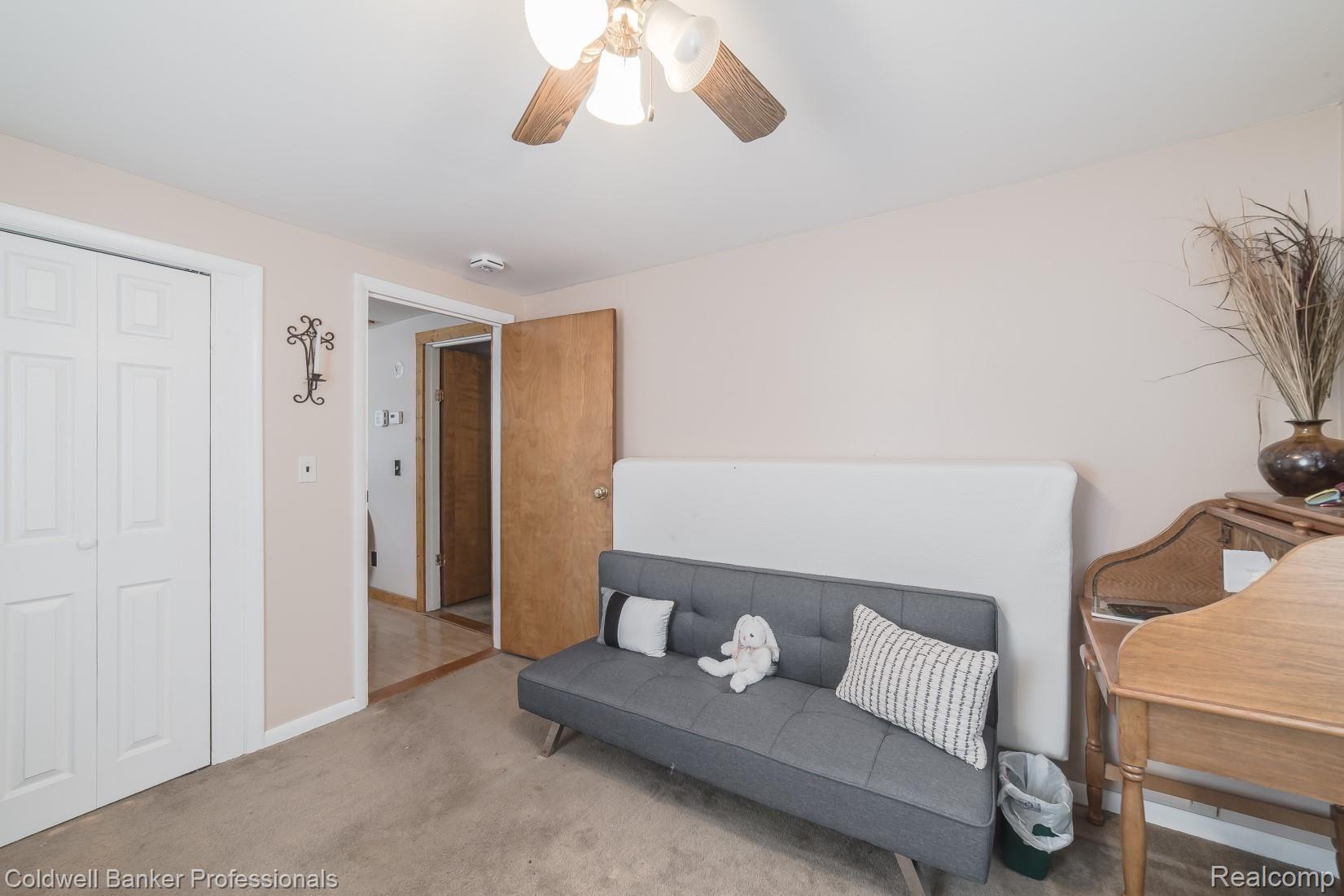171 South Elba Road Lapeer, MI 48446 - Photo 18 of 26 171 S Elba Rd-19.jpg