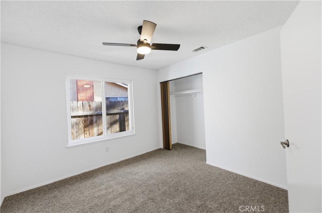 7035 Batavia Way Riverside, CA 92503 - Photo 13 of 26