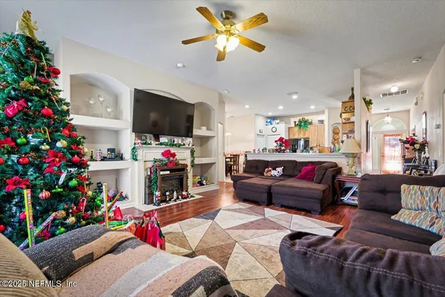 $400,000 | 12197 Captiva Bluff Circle West, Jacksonville, FL 32226