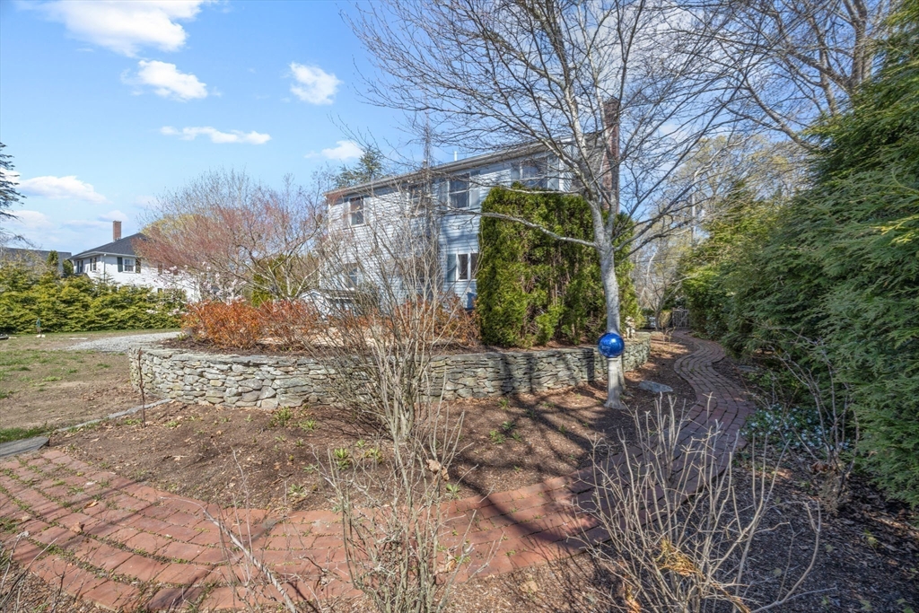 32 Everett Road Bourne, MA 02532 - Photo 28 of 33 Gallery Image 28