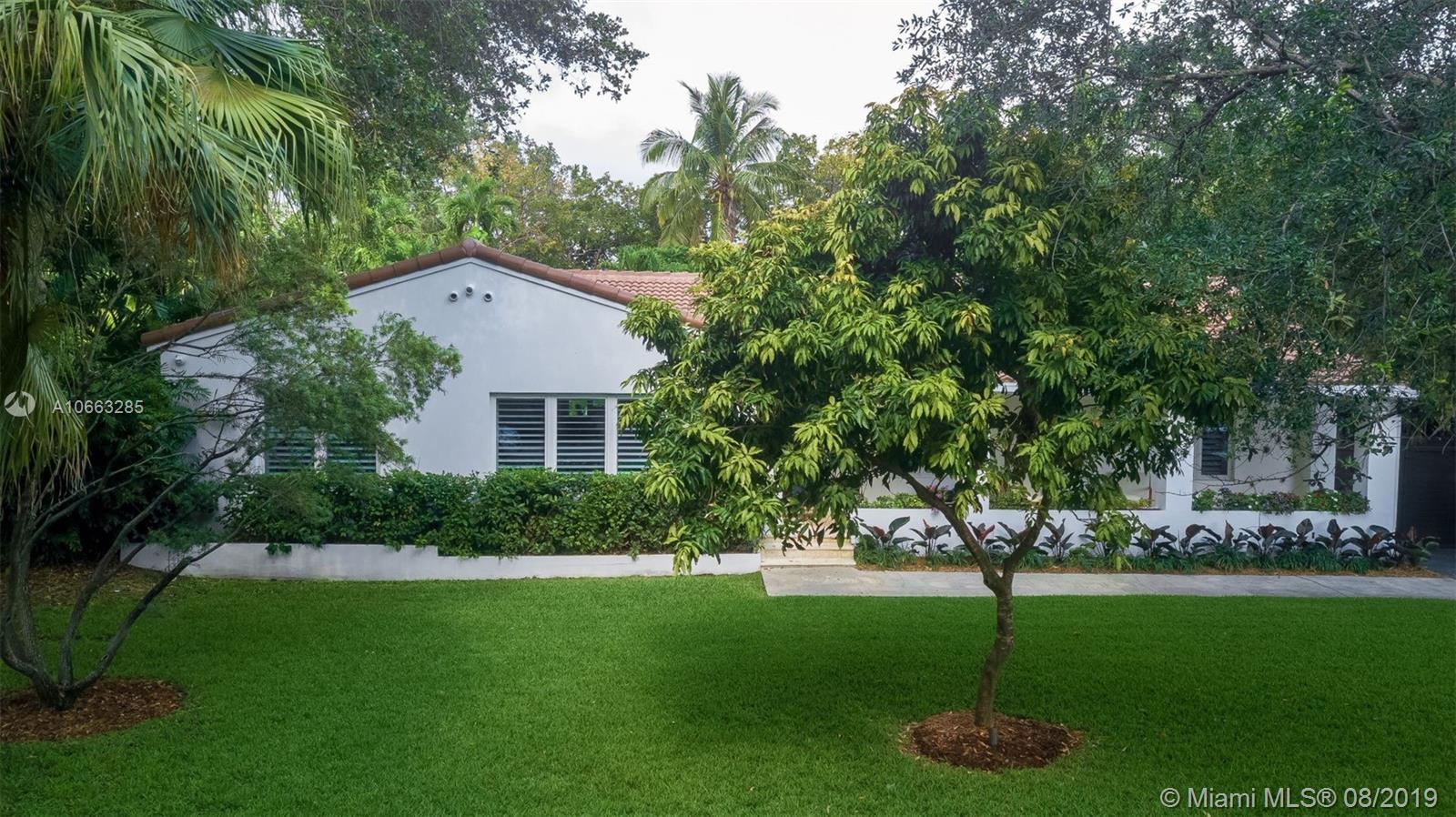 4760 Bay Point Road Miami, FL 33137 - Photo 5 of 34