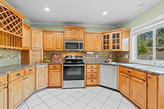 $474,900 | 206 West Waverly Place, Spokane, WA 99205