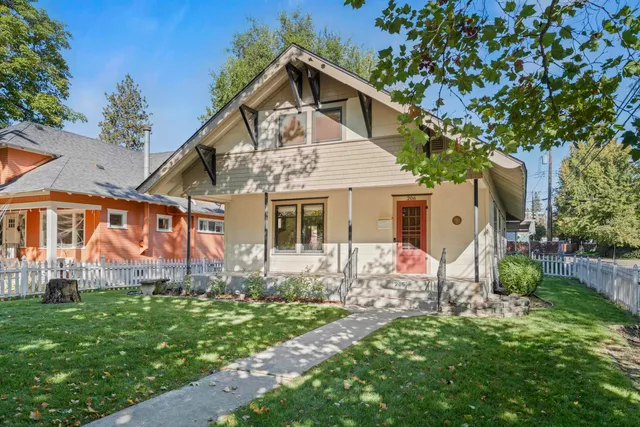 $474,900 | 206 West Waverly Place, Spokane, WA 99205
